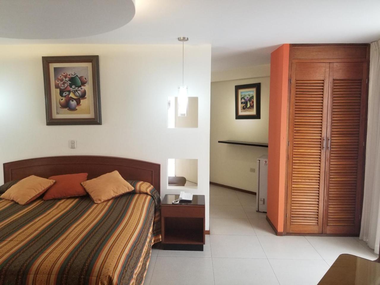 Hotel El Brujo La Merced Trujillo Ngoại thất bức ảnh
