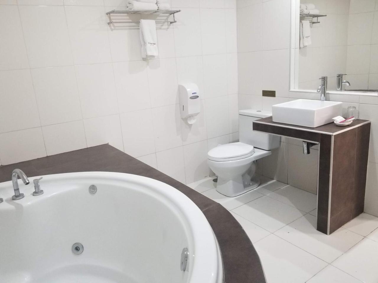 Hotel El Brujo La Merced Trujillo Ngoại thất bức ảnh