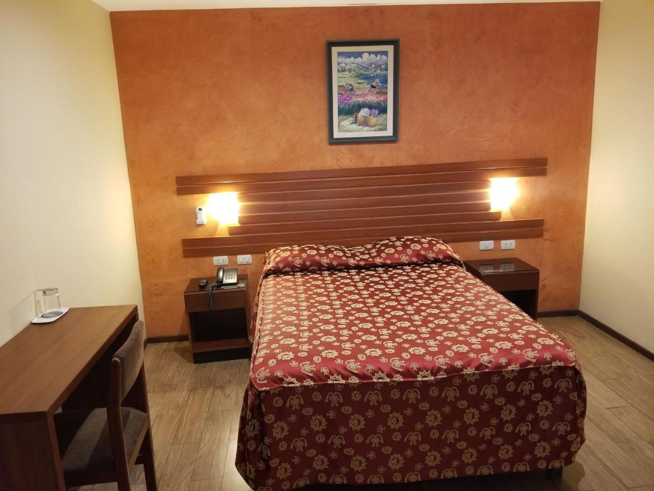 Hotel El Brujo La Merced Trujillo Ngoại thất bức ảnh