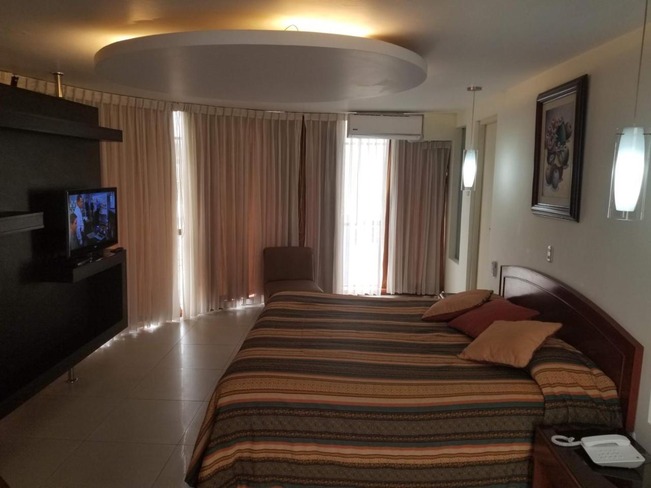 Hotel El Brujo La Merced Trujillo Ngoại thất bức ảnh